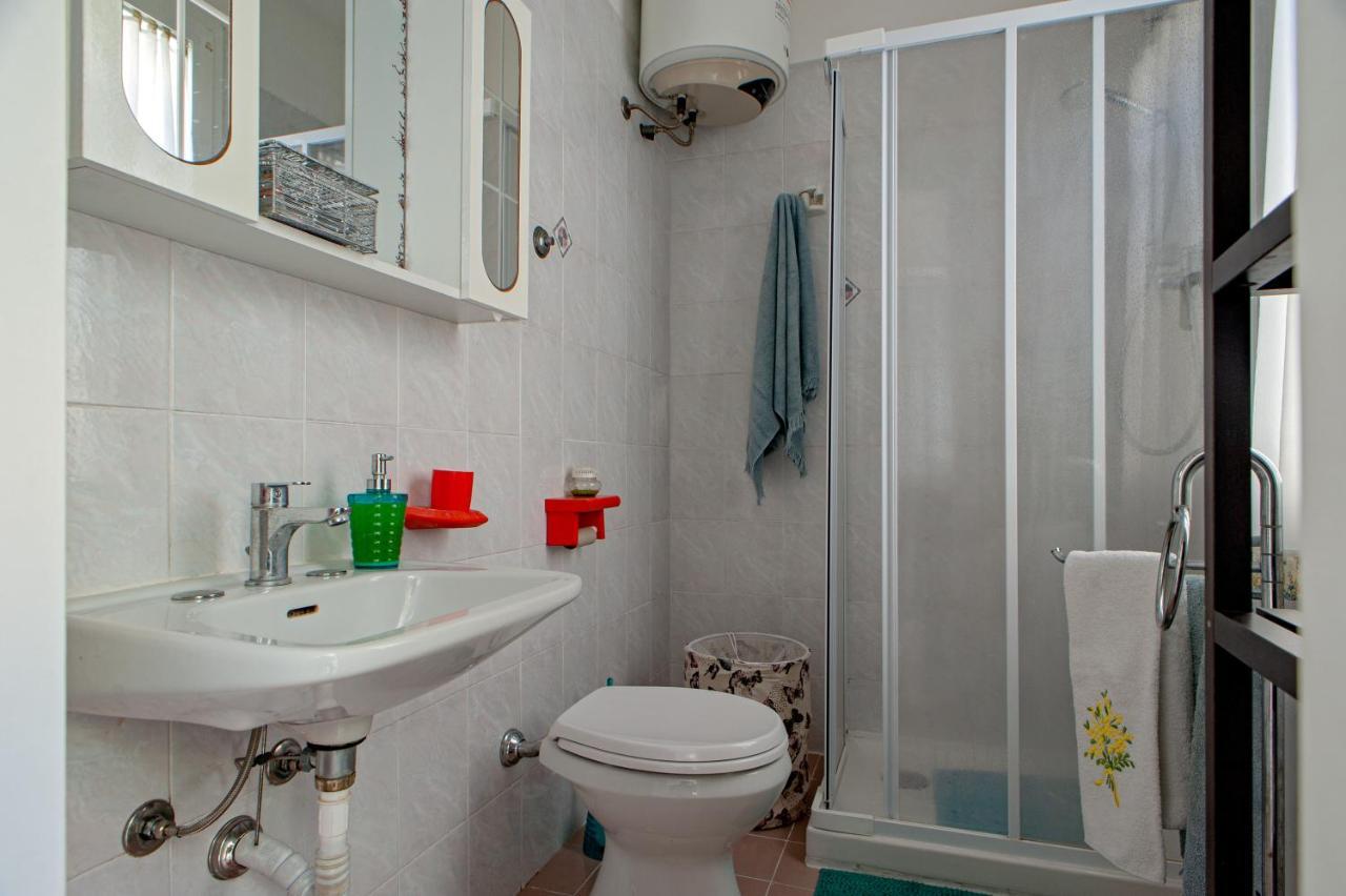 Ferienwohnung Casina Di Alo E Ala Livorno Exterior foto